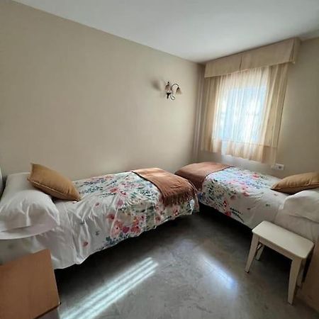 Apartamento Enriqueta Lozano Гранада Екстериор снимка